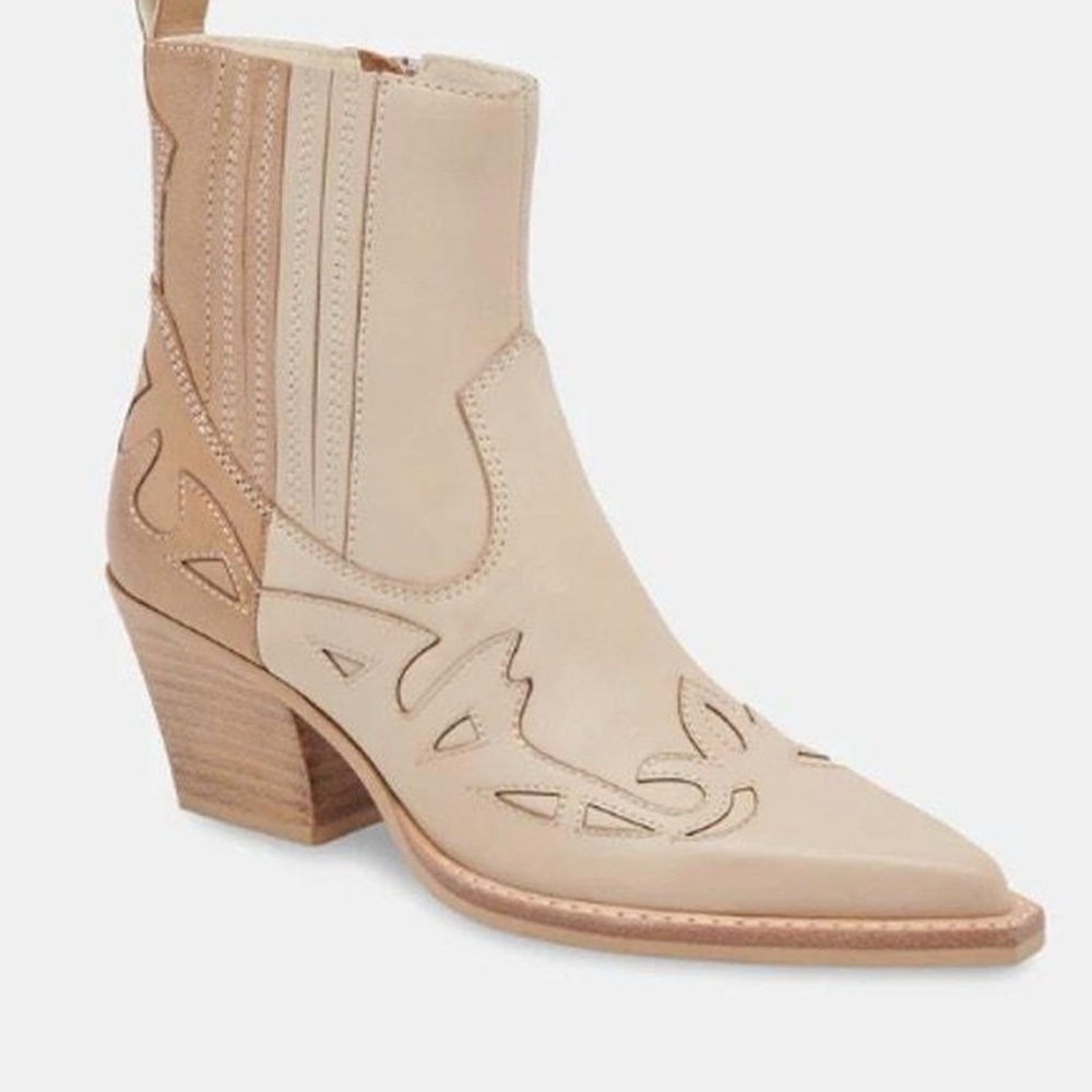 DOLCE VITA Ramson Western stitching Ankle Booties two toned tan/cream sz 5M NWS